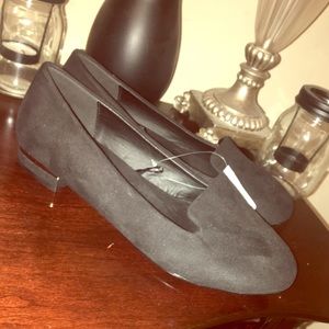 Torrid size 11w flats.